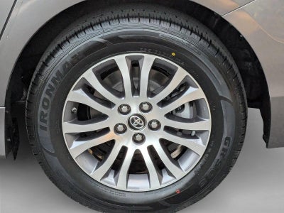 2018 Toyota Sienna XLE FWD 8-Passenger (Natl)