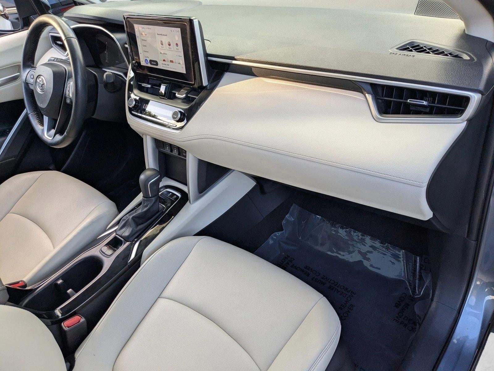 2023 Toyota Corolla Cross XLE 2WD (Natl)