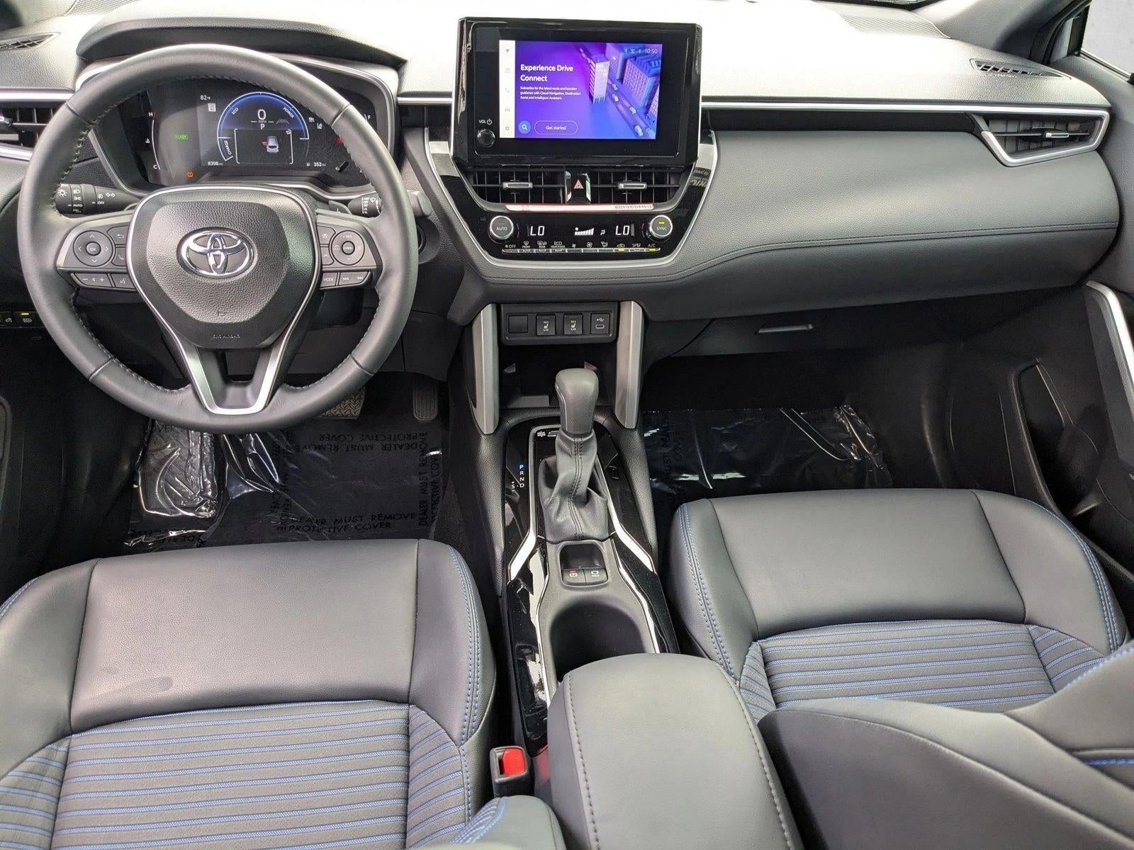 2025 Toyota Corolla Cross Hybrid XSE 4WD (Natl)