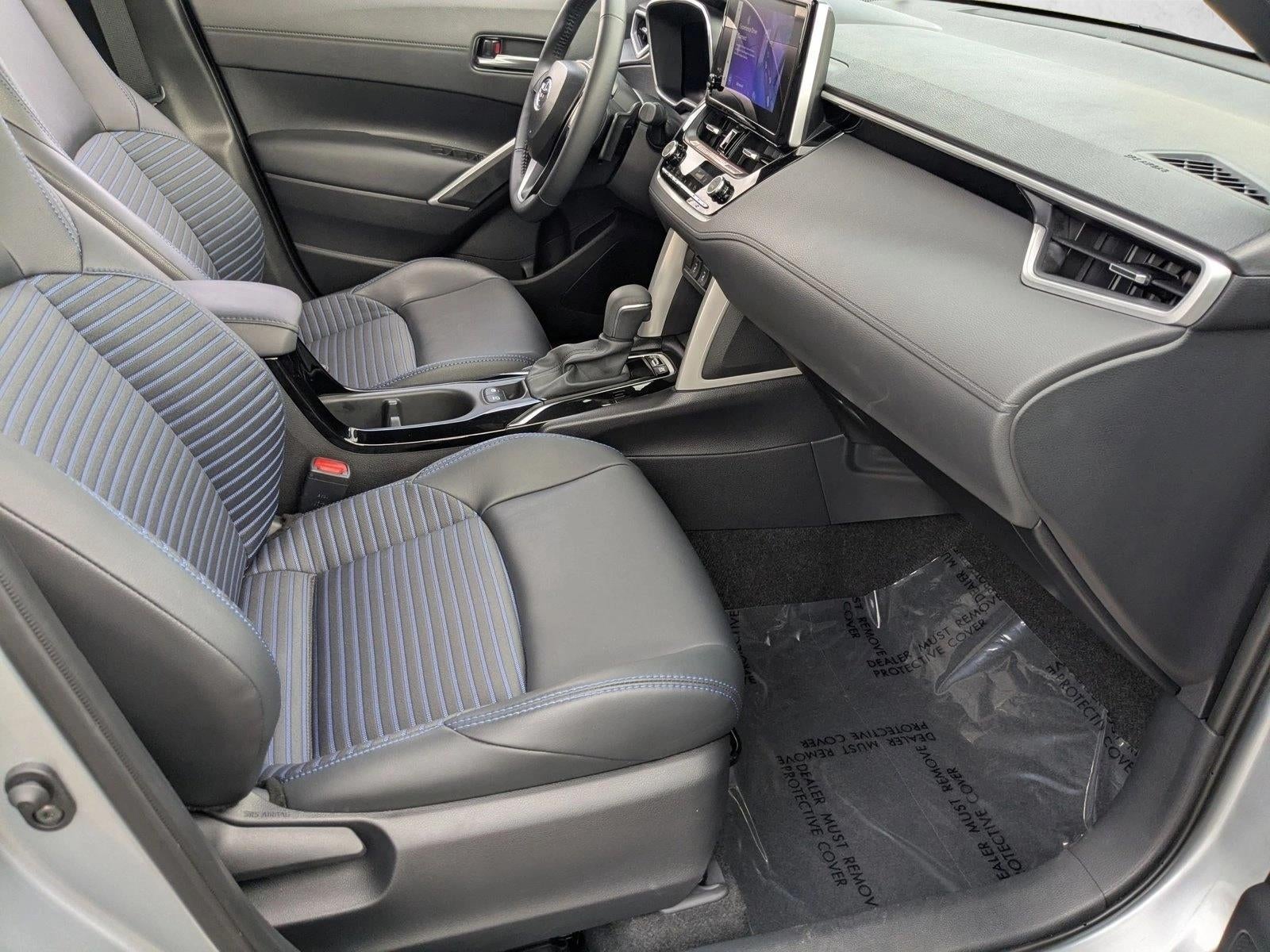 2025 Toyota Corolla Cross Hybrid XSE 4WD (Natl)