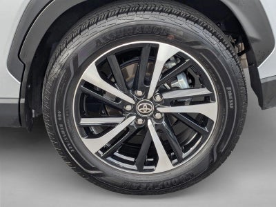 2025 Toyota Corolla Cross Hybrid XSE 4WD (Natl)