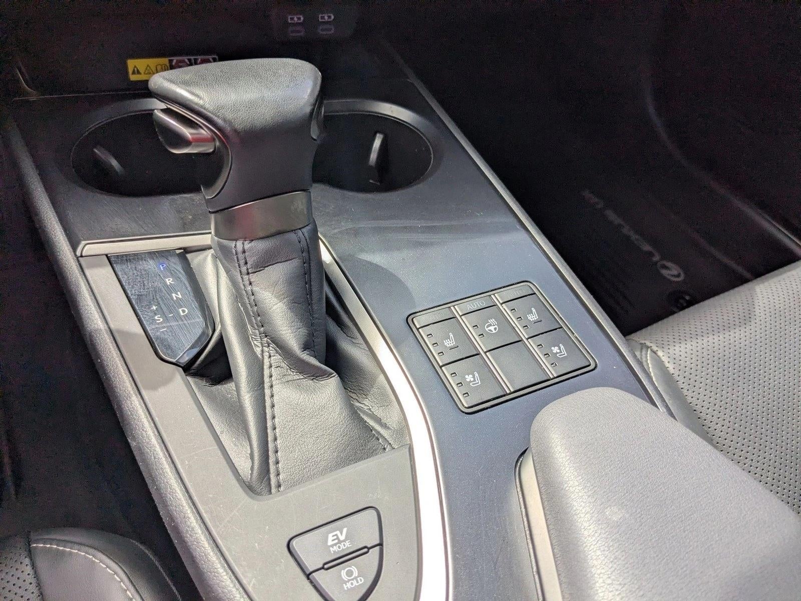 2024 Lexus UX 250h Premium FWD