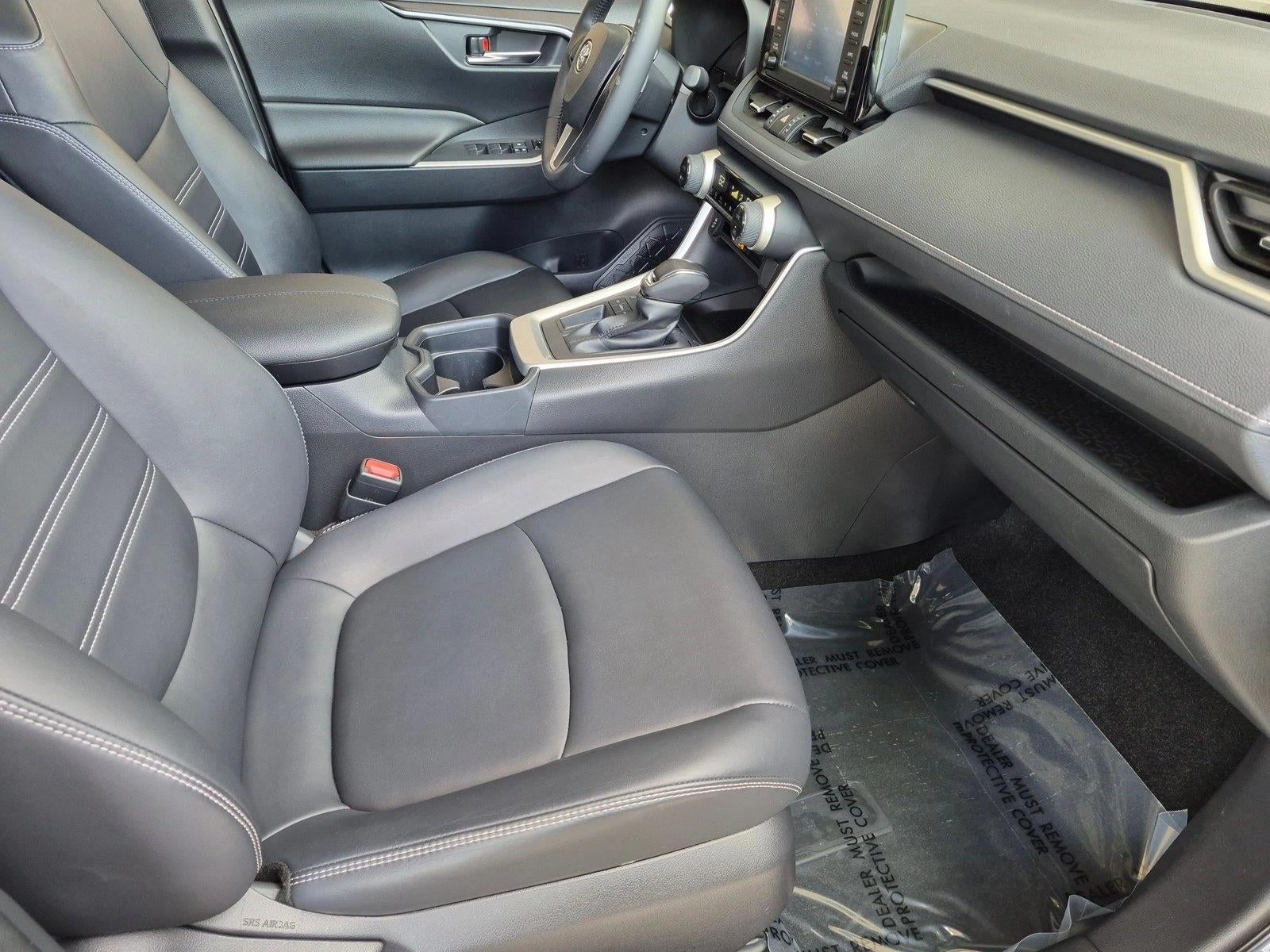 2019 Toyota RAV4 XLE Premium FWD (Natl)