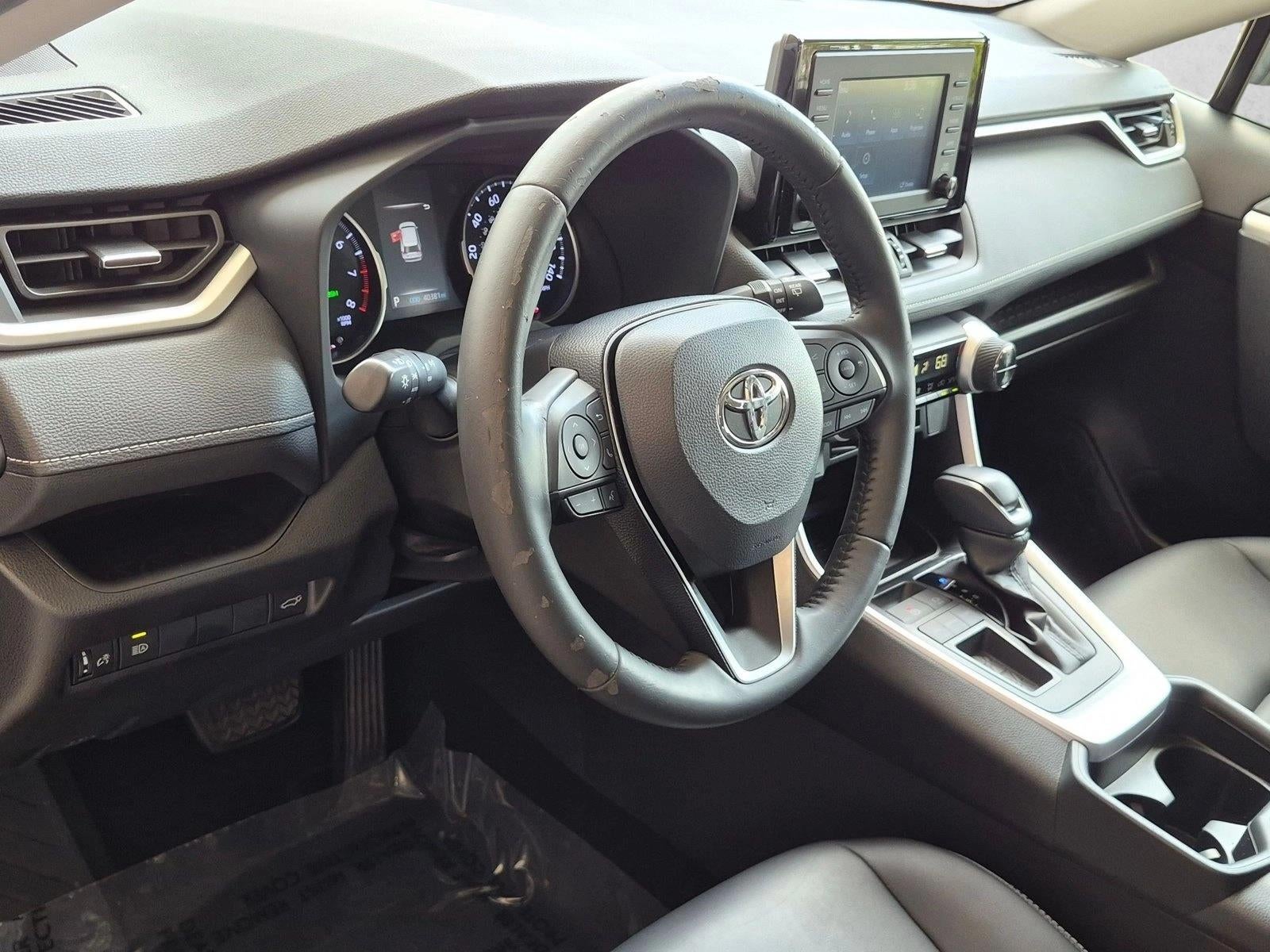2019 Toyota RAV4 XLE Premium FWD (Natl)