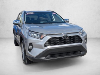 2019 Toyota RAV4 XLE FWD (GS)