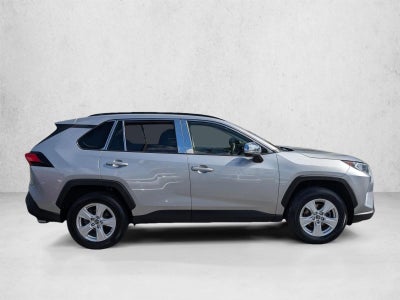 2019 Toyota RAV4 XLE FWD (GS)