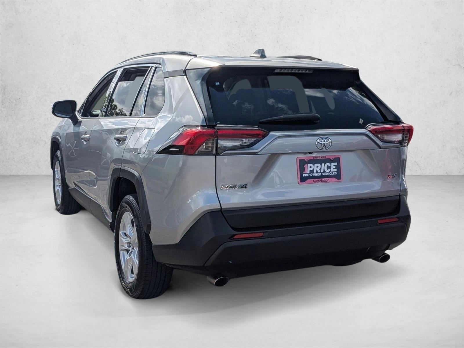 2019 Toyota RAV4 XLE FWD (GS)