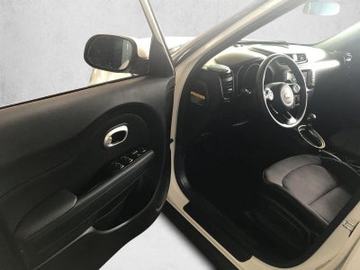 2019 Kia Soul + Auto