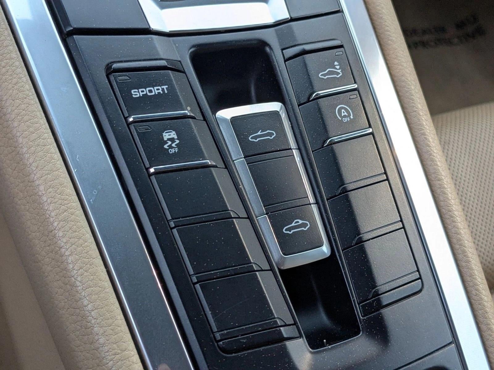 2014 Porsche Boxster 2dr Roadster