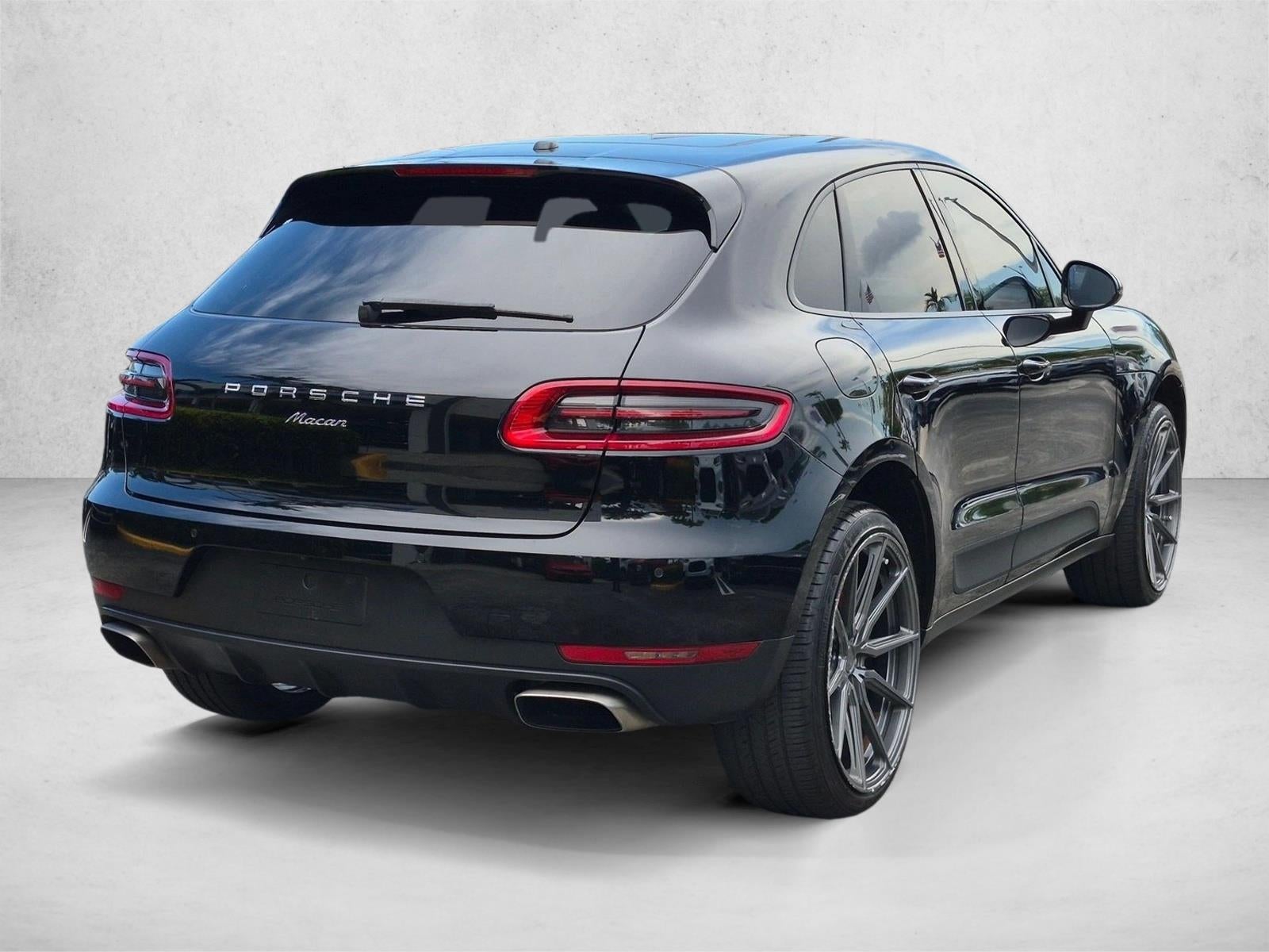 2018 Porsche Macan AWD