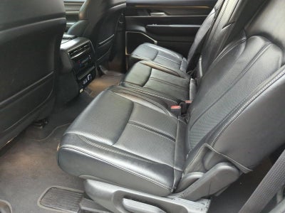 2024 Jeep Wagoneer L Series II 4x2 *Ltd Avail*