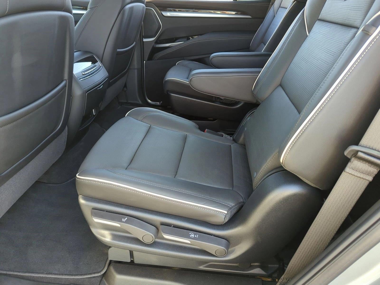 2025 Cadillac Escalade 4WD Premium Luxury