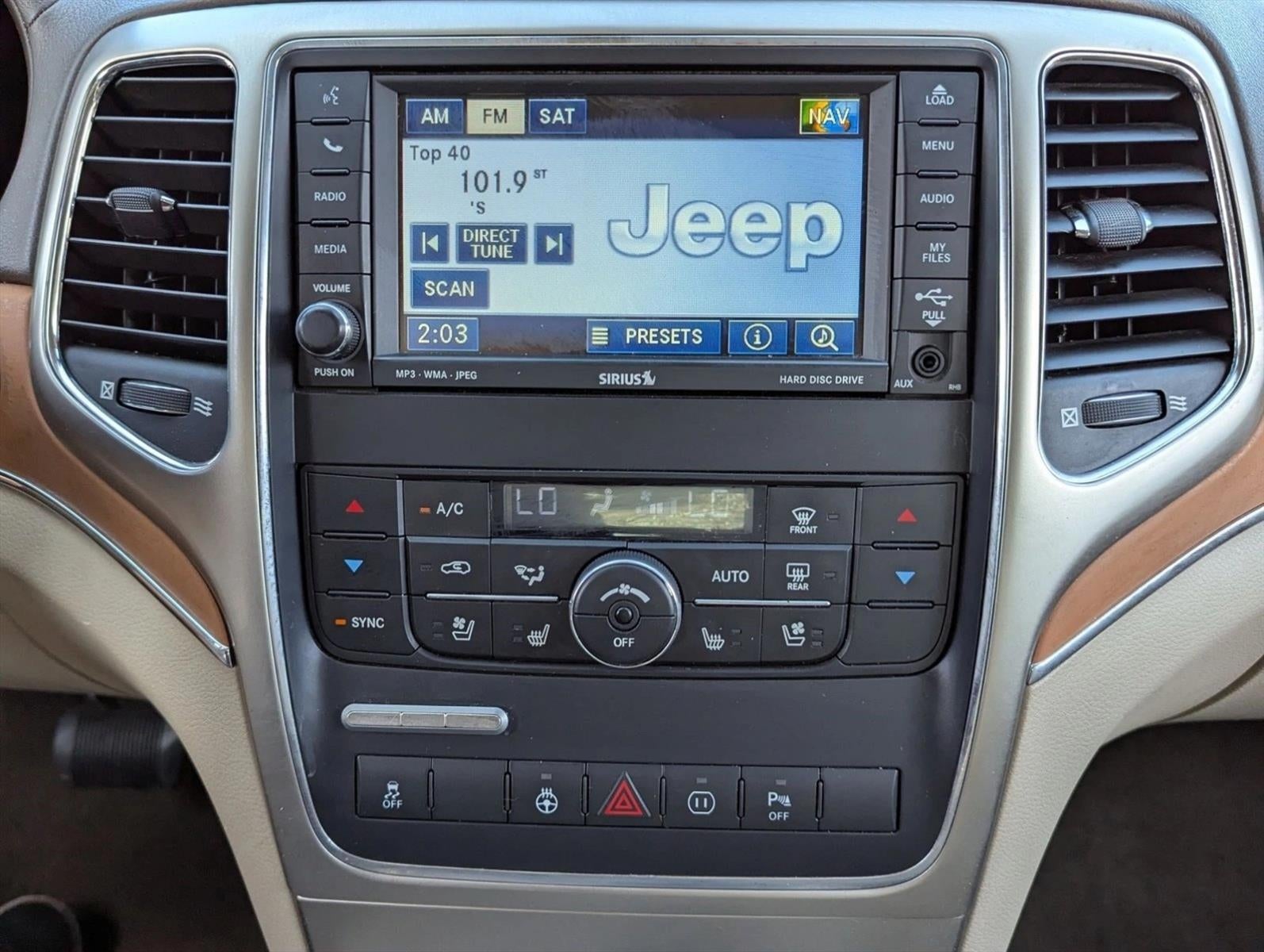 2011 Jeep Grand Cherokee 4WD 4dr Overland