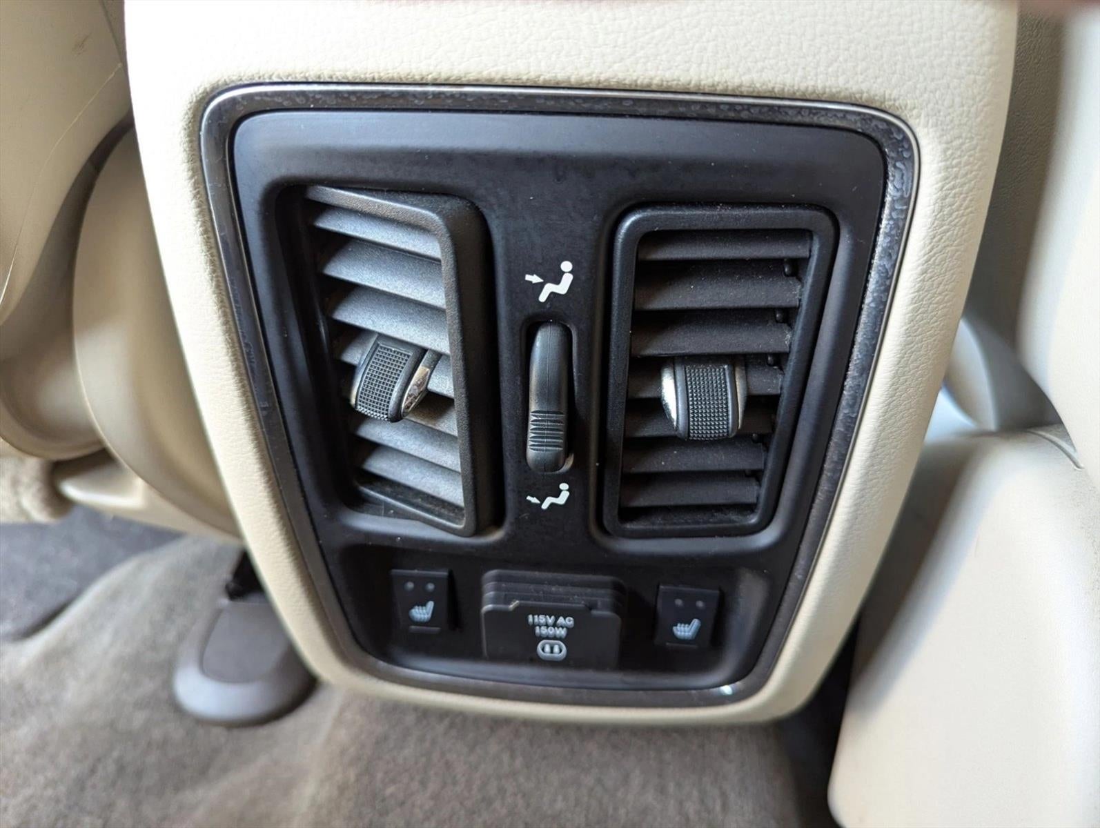 2011 Jeep Grand Cherokee 4WD 4dr Overland