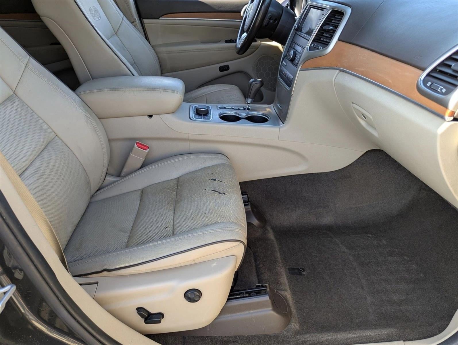 2011 Jeep Grand Cherokee 4WD 4dr Overland