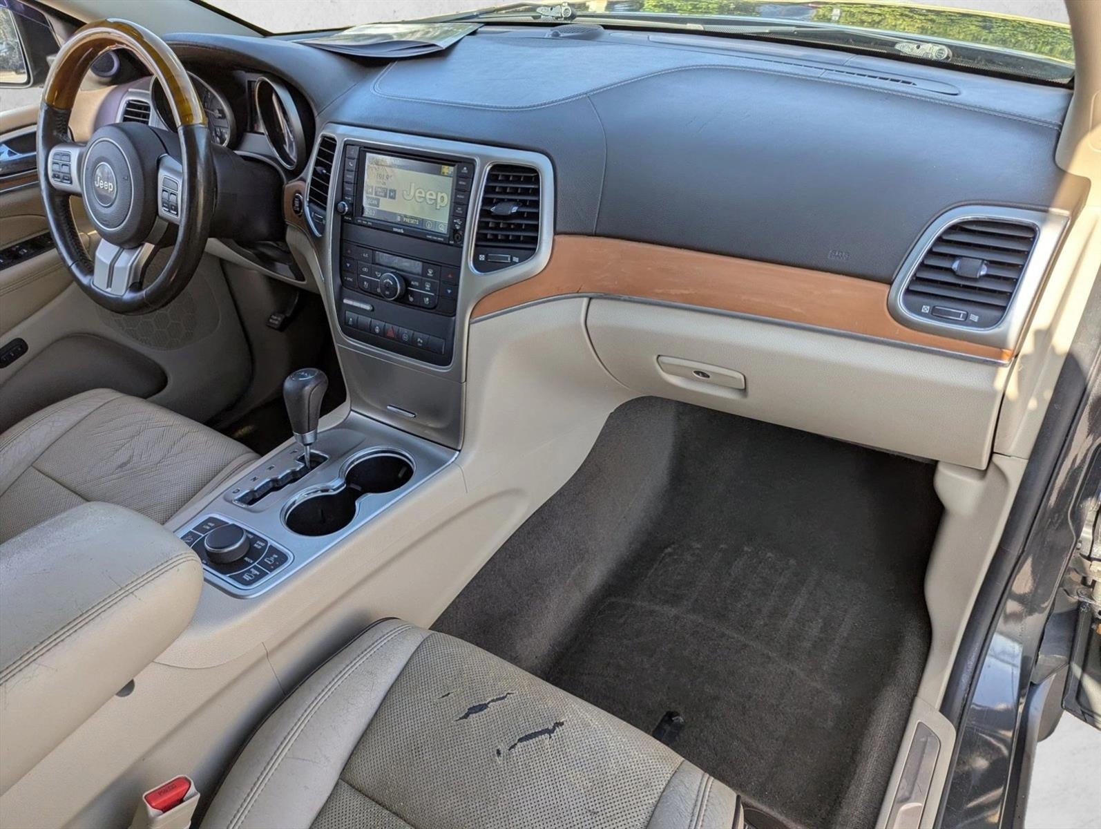 2011 Jeep Grand Cherokee 4WD 4dr Overland