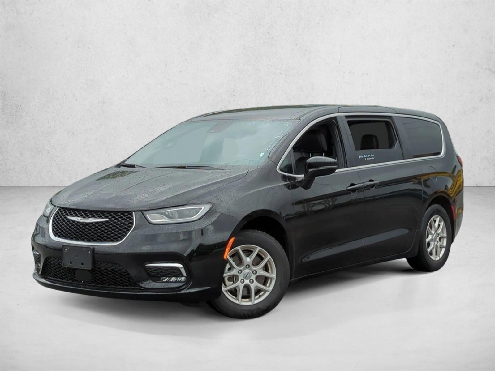 2025 Chrysler Pacifica Select FWD