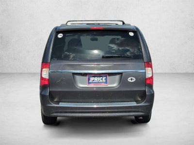 2016 Chrysler Town & Country 4dr Wgn Touring