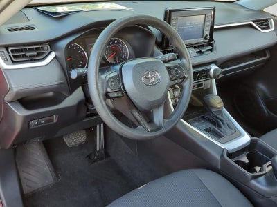 2021 Toyota RAV4 LE FWD (GS)