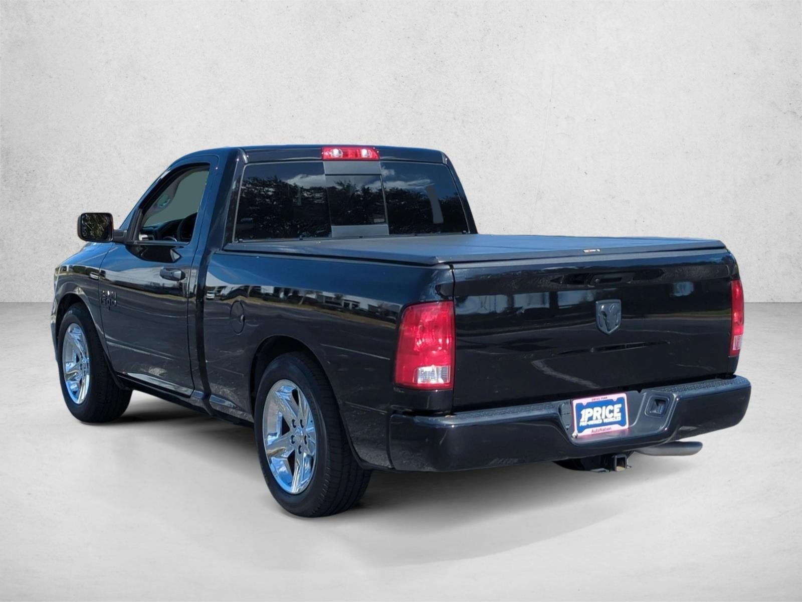 2022 RAM 1500 Classic Express 4x2 Reg Cab 6'4" Box