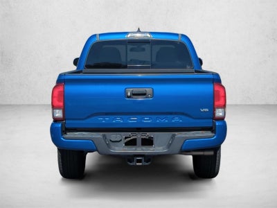 2017 Toyota Tacoma TRD Sport Double Cab 5' Bed V6 4x2 AT (Natl)