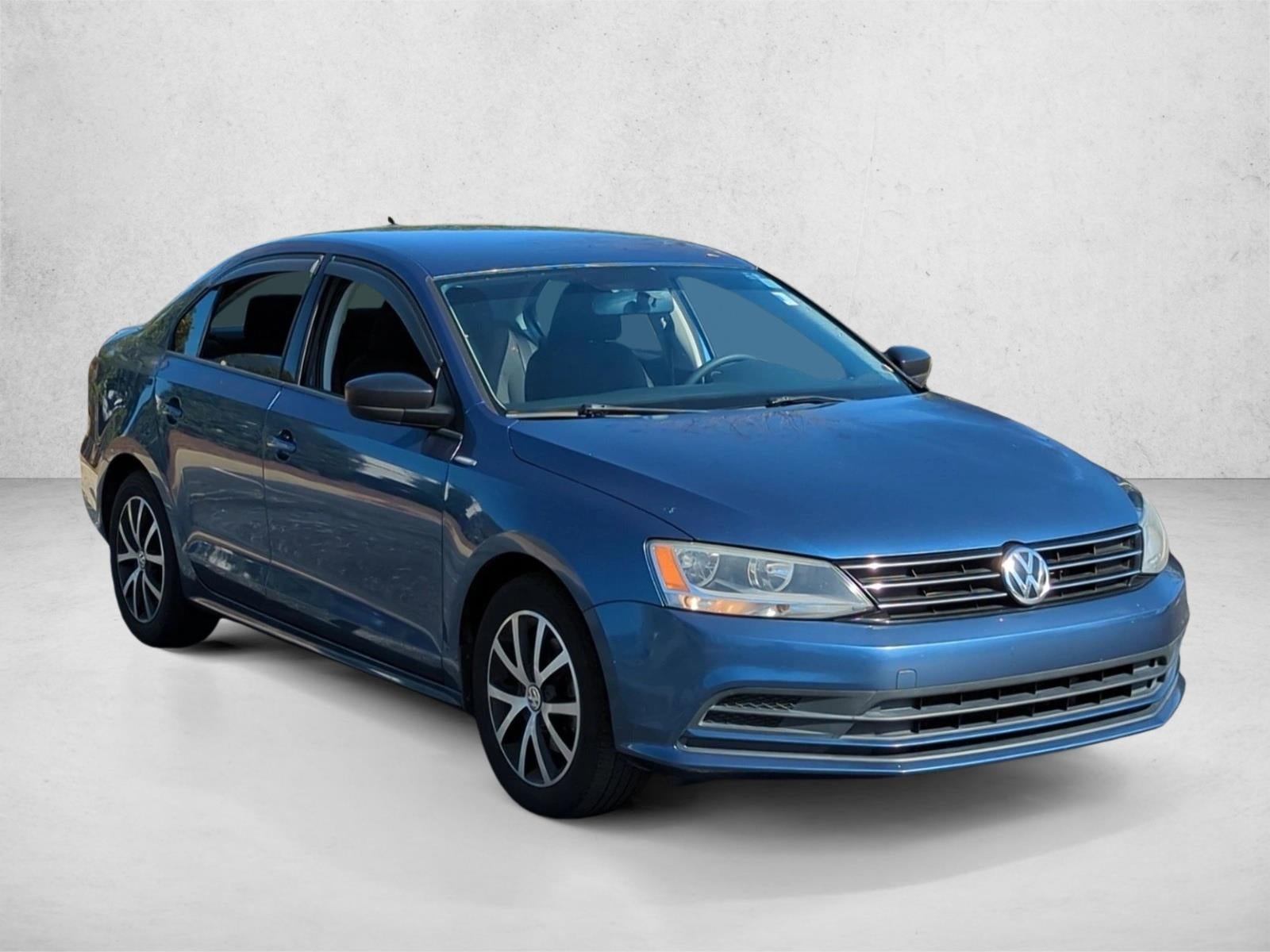 2016 Volkswagen Jetta 4dr Auto 1.4T SE Sedan