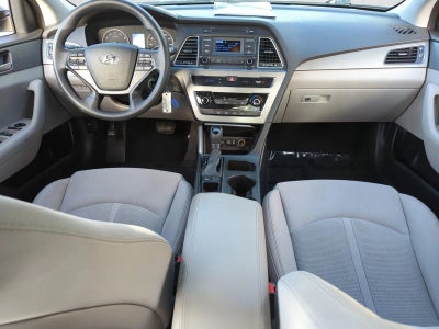 2015 Hyundai SONATA 4dr Sdn 2.4L SE PZEV