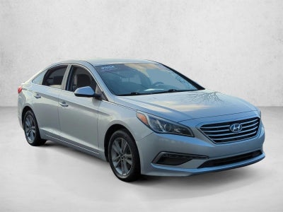 2015 Hyundai SONATA 4dr Sdn 2.4L SE PZEV