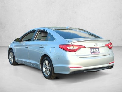 2015 Hyundai SONATA 4dr Sdn 2.4L SE PZEV