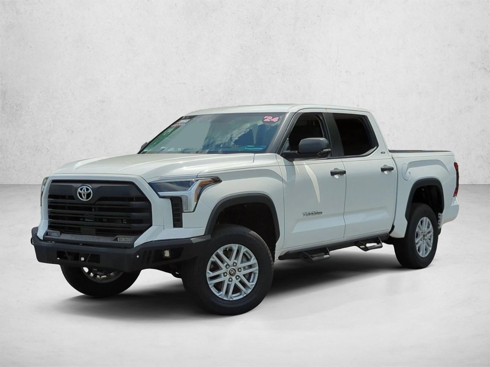 2024 Toyota Tundra 4WD 4WD SR5 CrewMax 5.5' Bed (SE)