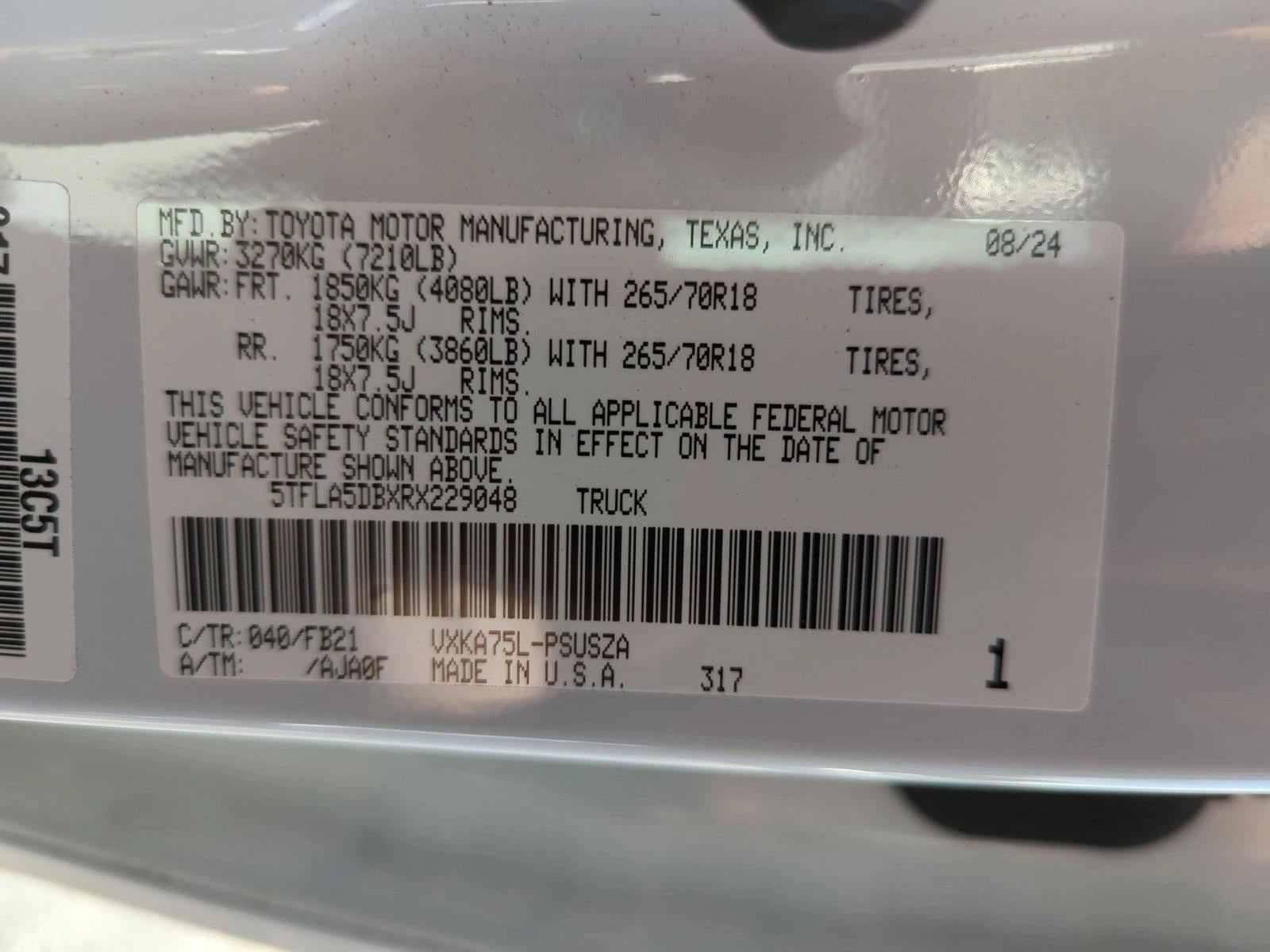 2024 Toyota Tundra 4WD 4WD SR5 CrewMax 5.5' Bed (SE)