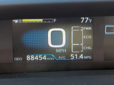 2019 Toyota Prius LE (Natl)