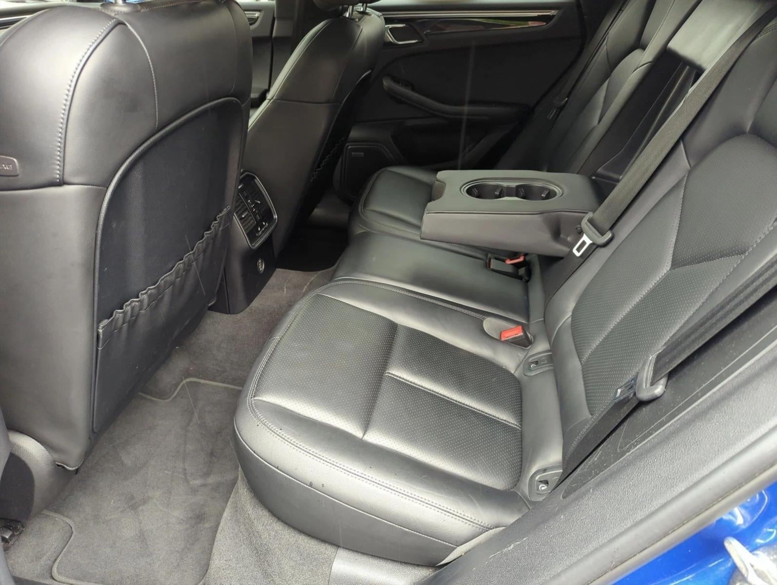 2018 Porsche Macan AWD
