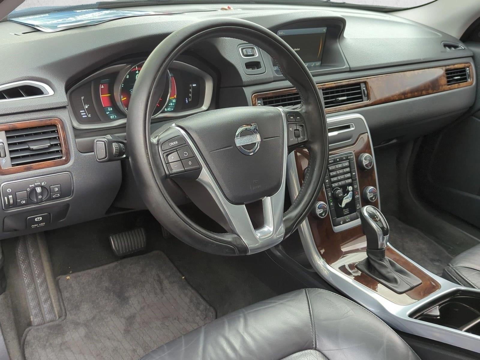 2014 Volvo XC70 AWD 4dr Wgn 3.0L T6