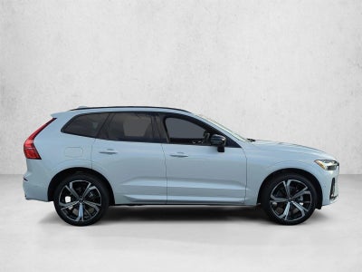 2025 Volvo XC60 B5 AWD Ultra