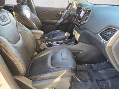 2019 Jeep Cherokee Overland FWD