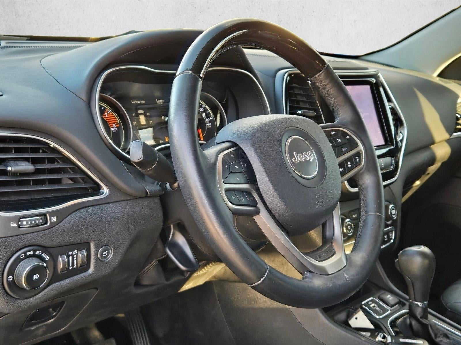 2019 Jeep Cherokee Overland FWD