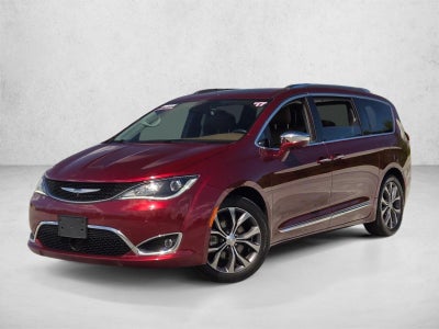 2017 Chrysler Pacifica Limited FWD