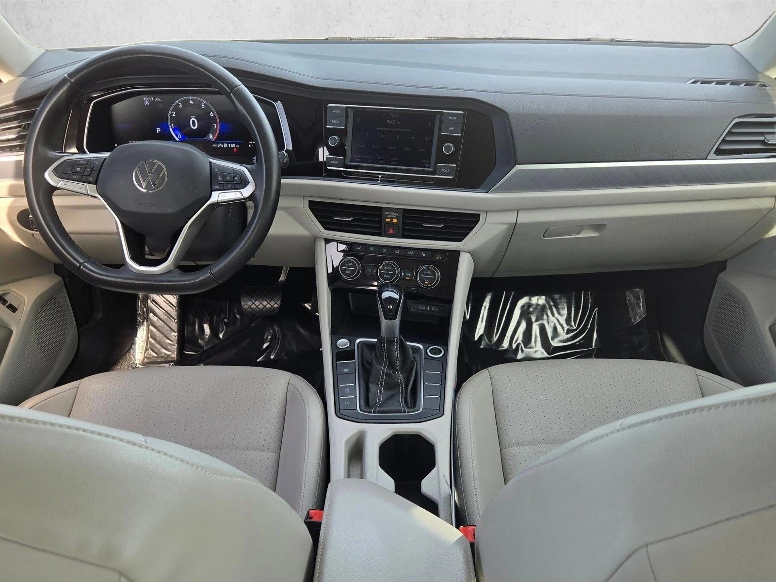 2024 Volkswagen Jetta SE Auto