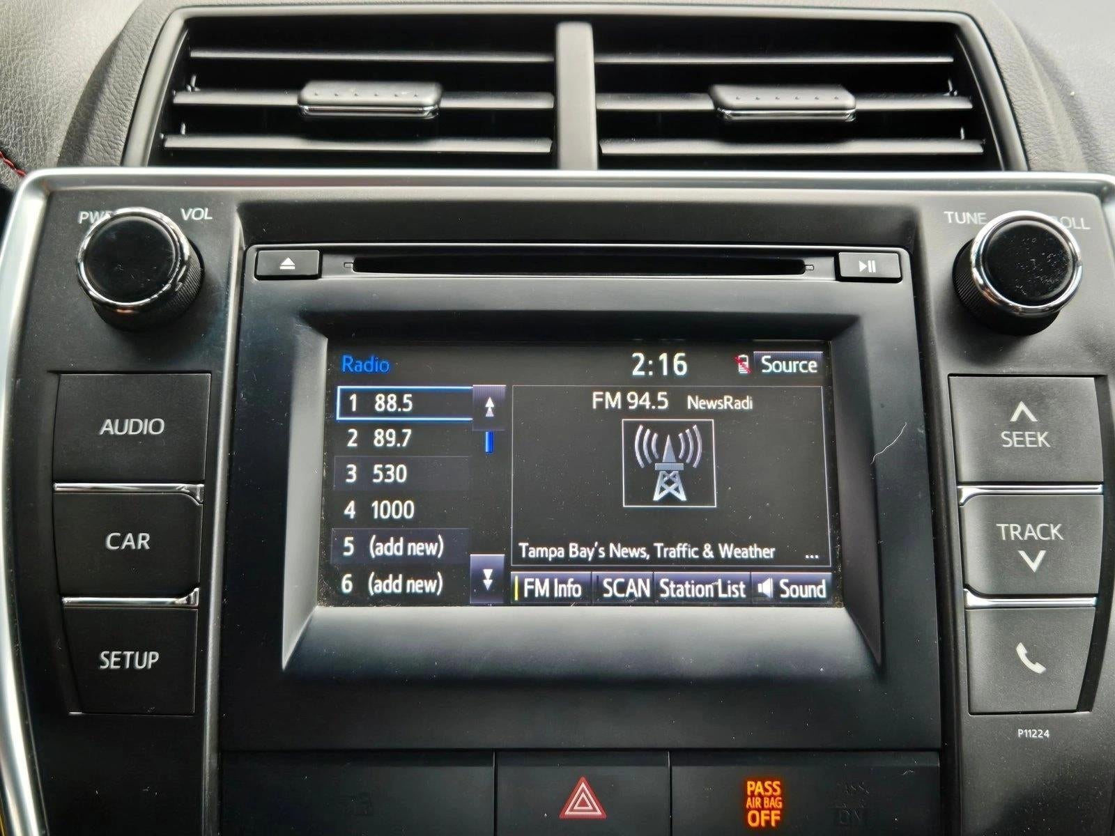 2016 Toyota Camry 4dr Sdn I4 Auto SE (SE)