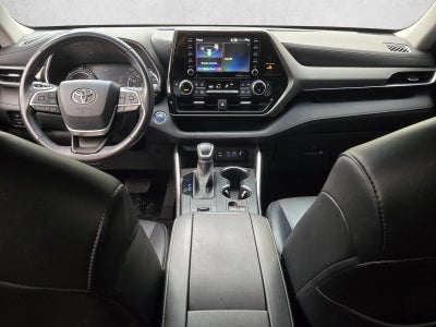 2022 Toyota Highlander Hybrid XLE FWD (Natl)