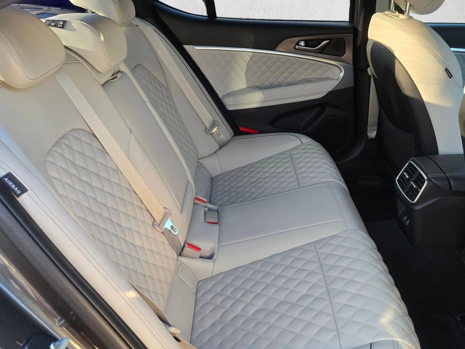 2025 Genesis G70 3.3T Sport Advanced RWD