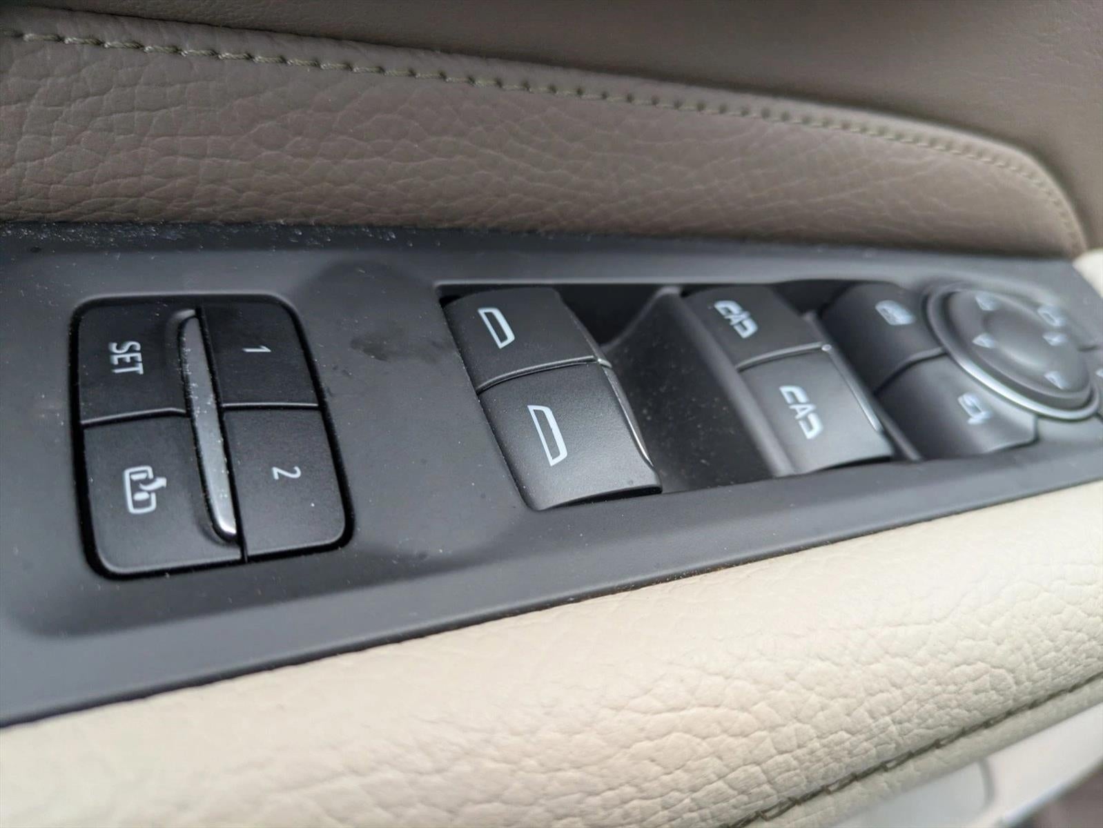 2021 GMC Yukon XL 2WD 4dr Denali