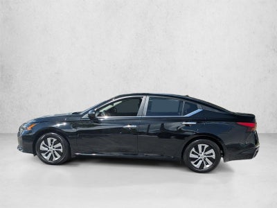 2025 Nissan Altima S FWD