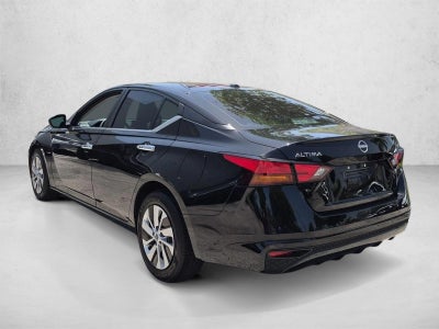 2025 Nissan Altima S FWD