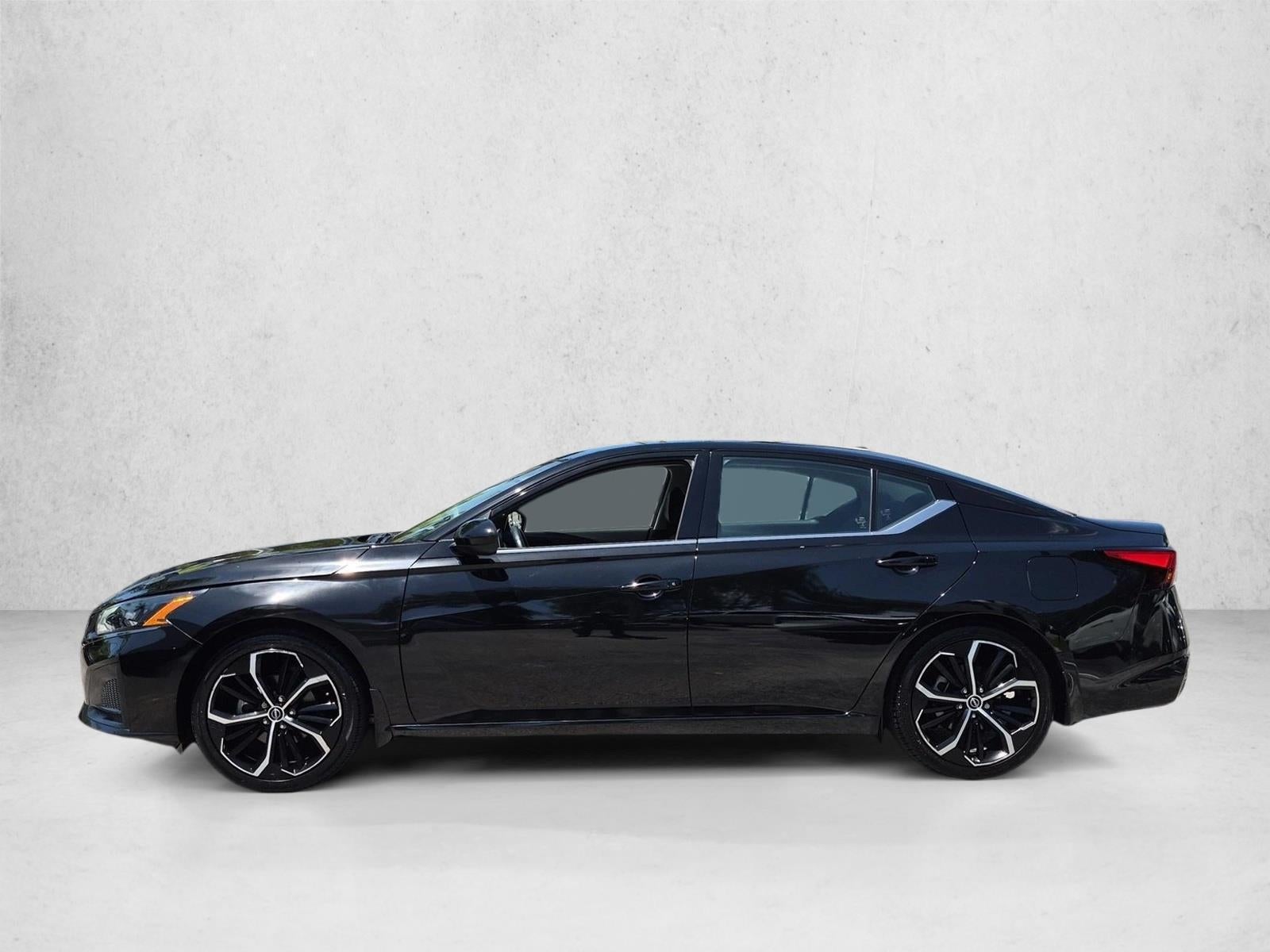 2023 Nissan Altima 2.5 SR Sedan