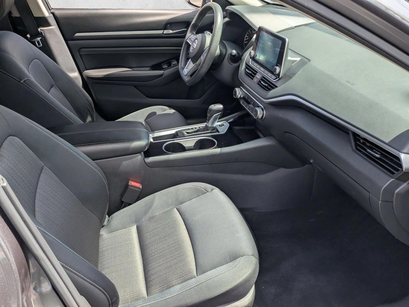 2021 Nissan Altima 2.5 SV Sedan