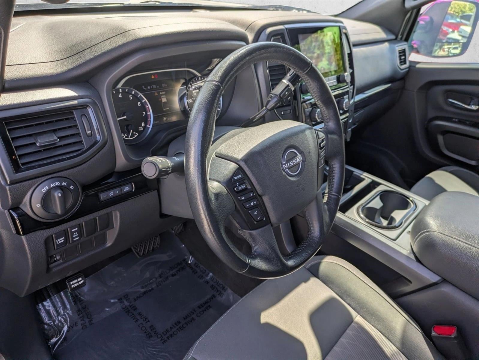 2023 Nissan Titan 4x2 Crew Cab SV