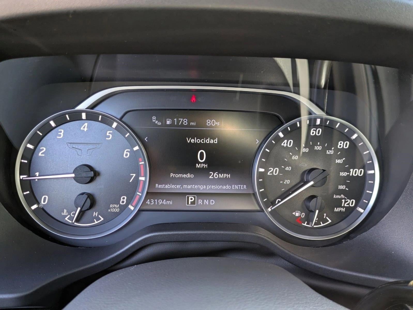 2023 Nissan Titan 4x2 Crew Cab SV