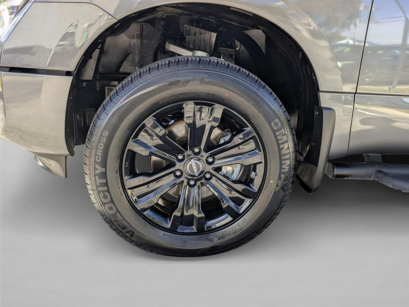 2023 Nissan Titan 4x2 Crew Cab SV